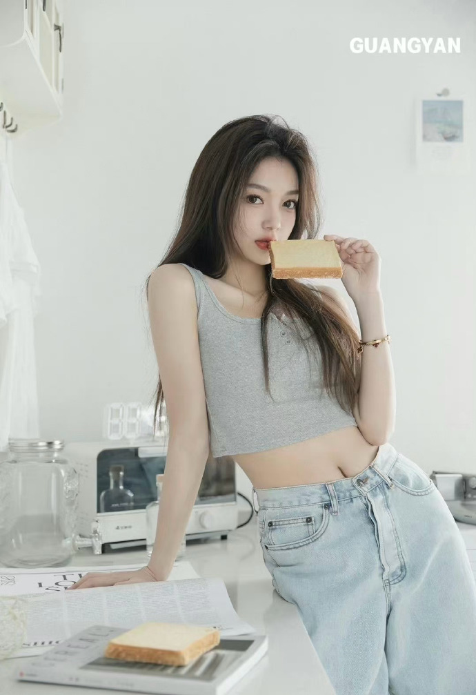 金陵十三钗 封面