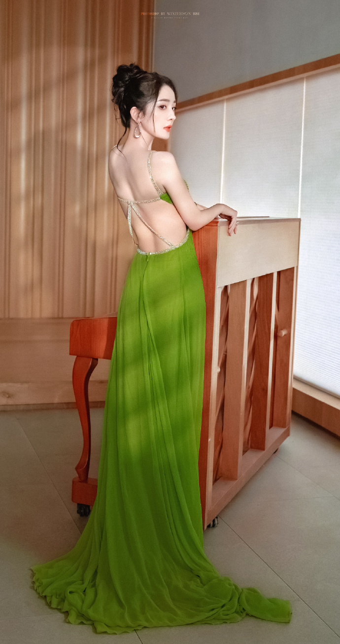风月 封面