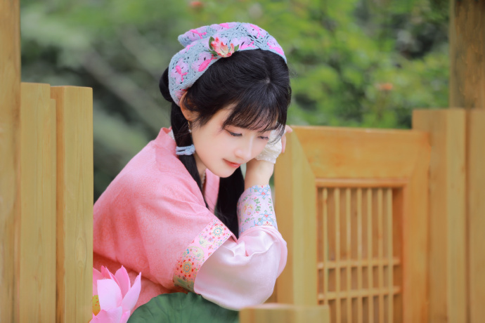 脸 封面